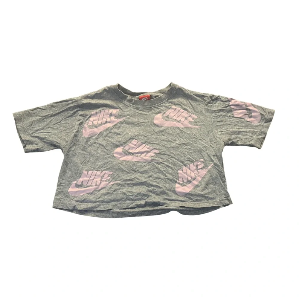 Nike Women Sportswear Futura Toss Crop Top All Over Print Gray Pink Size S